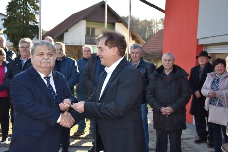 1-DSC_9004-predaja ključa